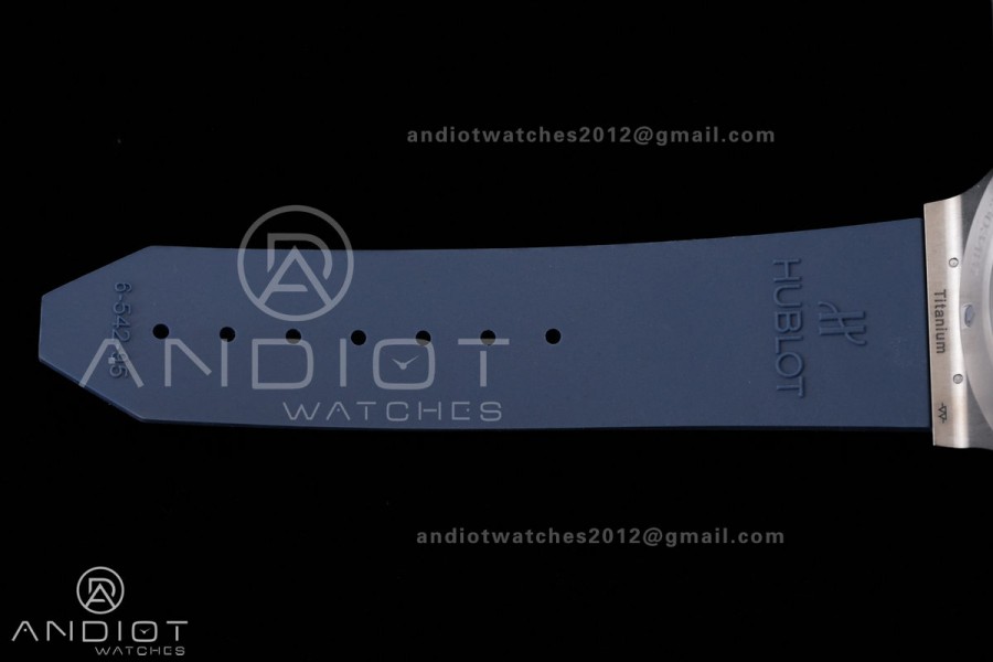 Classic Fusion 42mm Titanium JJZF 1:1 V2 Best Edition Blue Dial On Blue Gummy Strap