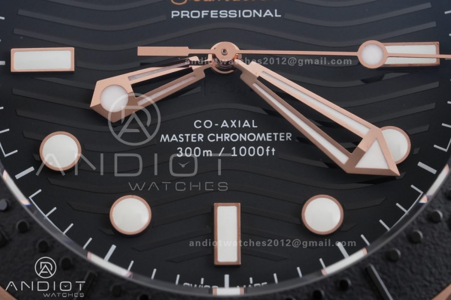 Seamaster Diver 300M Ceramic/RG V4 VSF 1:1 Best Edition Black Dial On Black Rubber Strap Asian Super Clone 8806