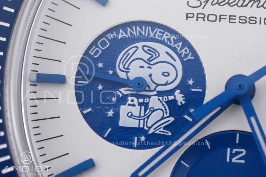 Speedmaster Professional Snoopy SS SMF 1:1 Best Edition Silver Dial Blue Marker On Blue Nylon Strap A3861(Free SS Bracelet)