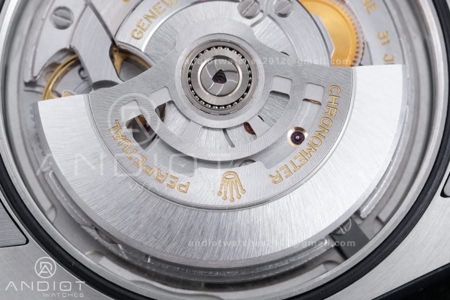 Oyster Perpetual 134300 41mm VSF 1:1 Best Edition 904L Steel 2025 Pistachio Green Dial DD3230