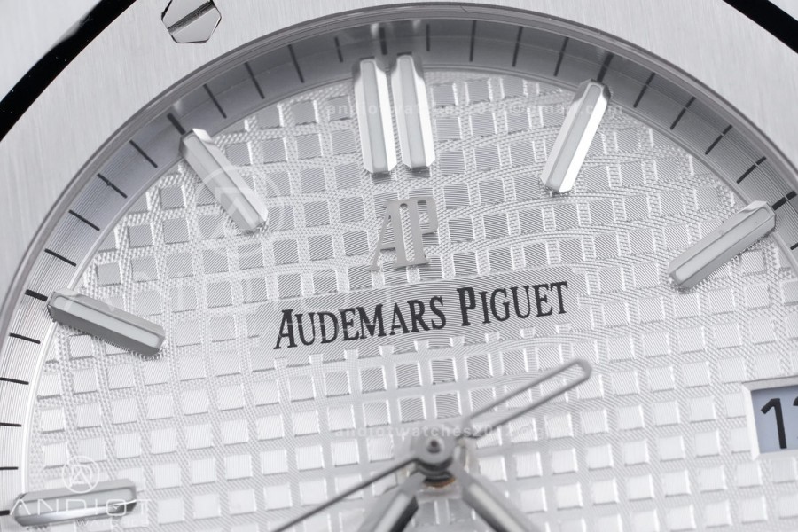Royal Oak 41mm 15500 SS APSF 1:1 Best Edition White Textured Dial on SS Bracelet A4302 Super Clone