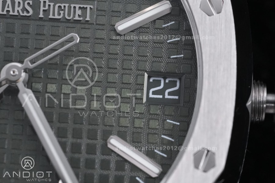 Royal Oak 15510 SS APSF 1:1 Best Edition Green Dial on SS Bracelet SA4302 Super Clone