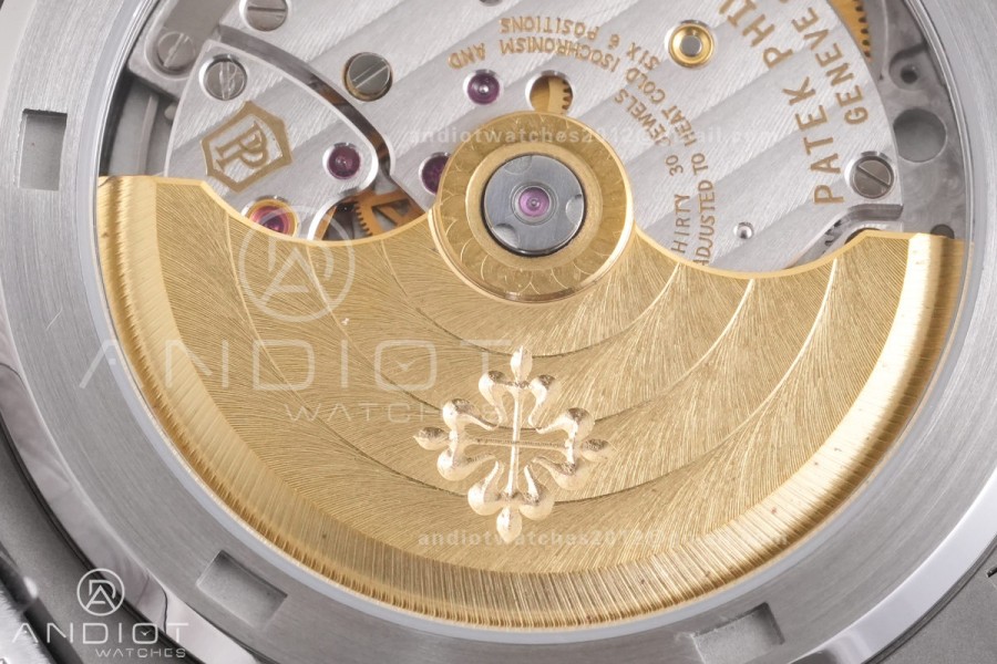 Nautilus 5711 DDF 1:1 Best Edition Green Dial on SS Bracelet DD330 Super Clone