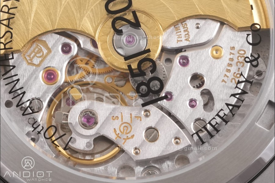 Nautilus 5711 DDF 1:1 Best Edition Tiffany Blue Dial on SS Bracelet DD330 Super Clone