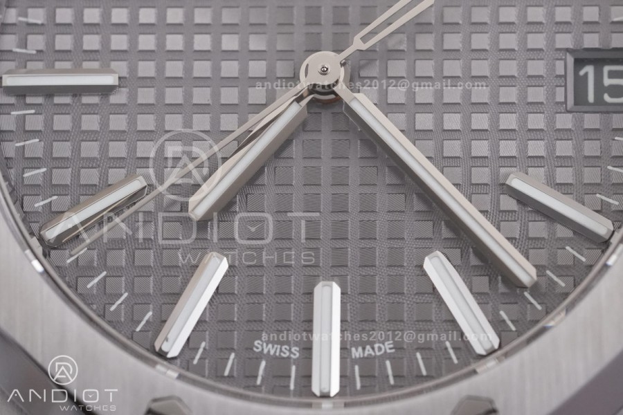 Royal Oak 15510 SS TOP 1:1 Best Edition Grey Dial on SS Bracelet SA4302 Super Clone