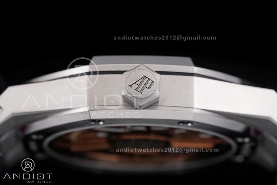 Royal Oak 15510 SS TOP 1:1 Best Edition Green Dial on SS Bracelet SA4302 Super Clone