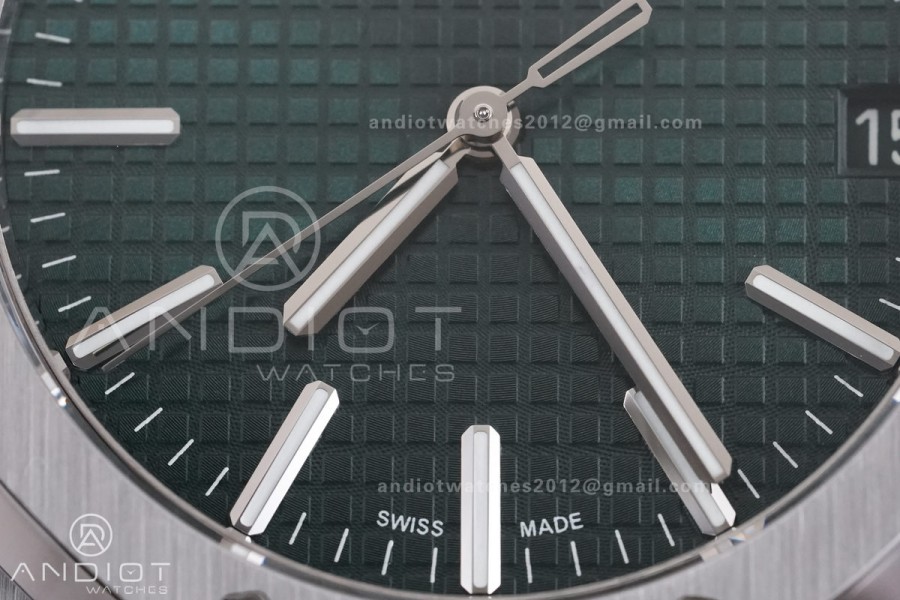 Royal Oak 15510 SS TOP 1:1 Best Edition Green Dial on SS Bracelet SA4302 Super Clone