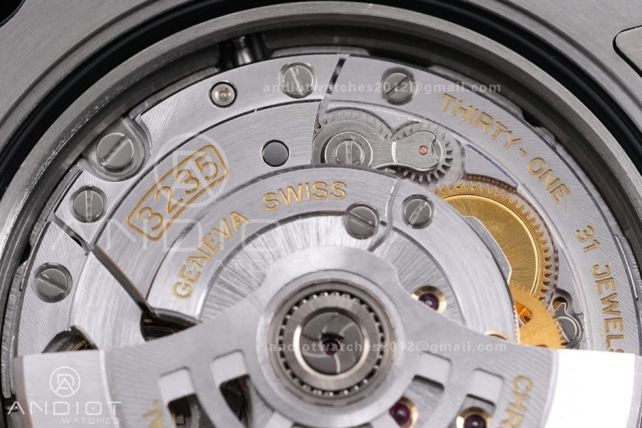 Submariner 126613LB V2 VSF 1:1 Best Edition Blue Dial On SS/YG Bracelet DD3235 Gain Weight 186g