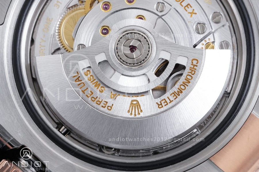 GMT Master II 126711 CHNR 904L SS RCF 1:1 Root Beer Best Edition on SS/RG Bracelet SH3285