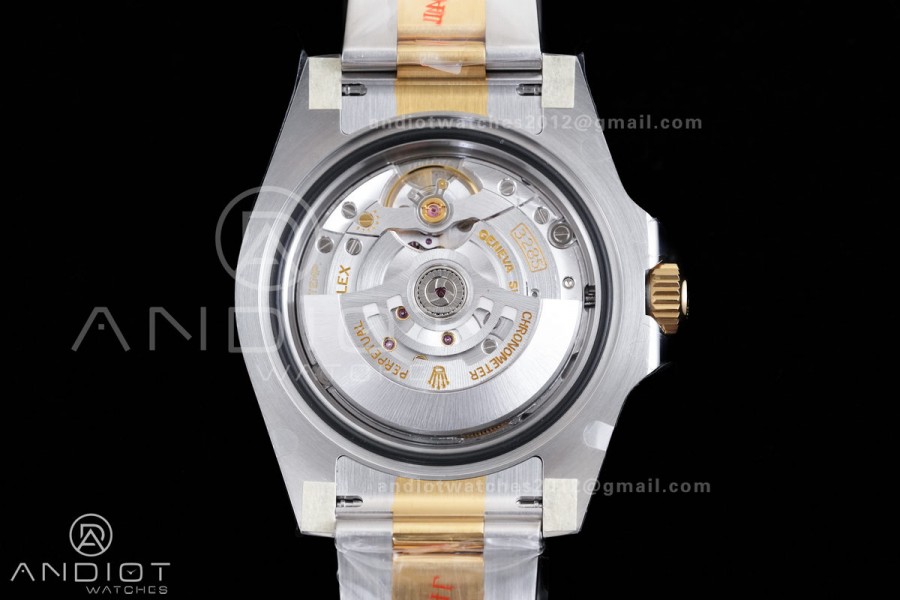 GMT Master II 126713 GRNR 904L SS RCF 1:1 Best Edition on Jubilee Bracelet SH3285