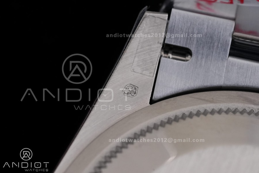 Day Date 128239 Gain Weight QF 1:1 Best Edition Cherry Red Dial Stick Marker On President Bracelet VR3255