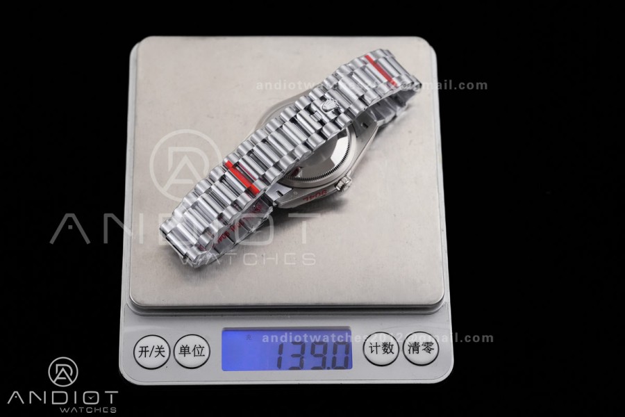 Day Date 128239 Gain Weight QF 1:1 Best Edition Cherry Red Dial Stick Marker On President Bracelet VR3255