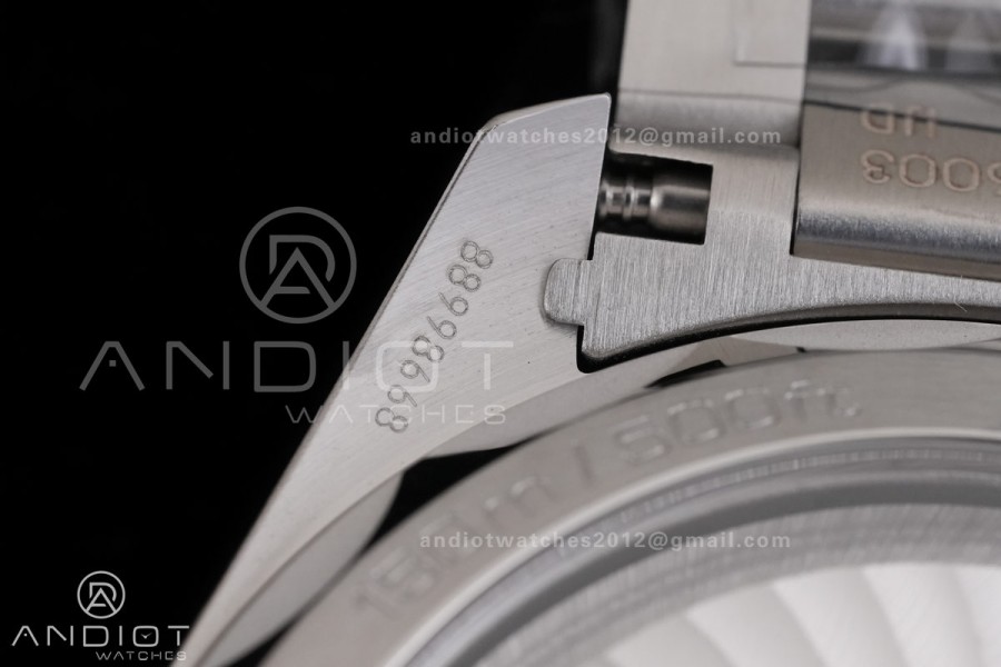 Aqua Terra 150M Master Chronometers VSF 1:1 Best Edition Light Blue Dial Blue Hand on SS Bracelet A8900 Super Clone