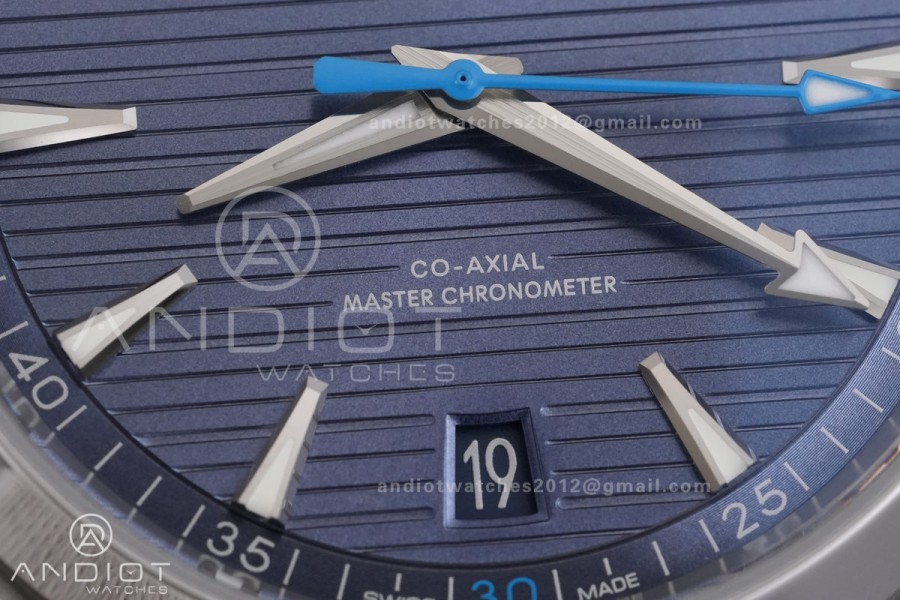 Aqua Terra 150M Master Chronometers VSF 1:1 Best Edition Light Blue Dial Blue Hand on SS Bracelet A8900 Super Clone