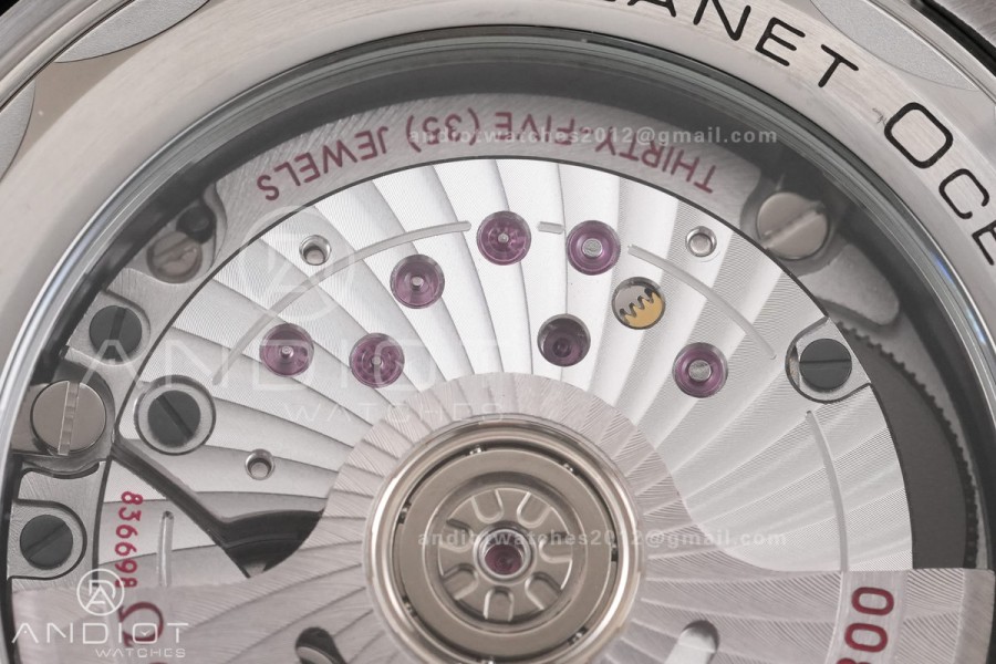 Planet Ocean 39.5mm Black Ceramic Bezel SS V4 VSF 1:1 Best Edition Black Dial On SS Bracelet Super Clone Asian 8800