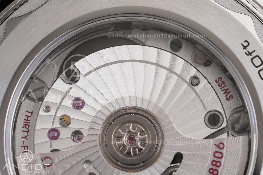 Seamaster 300M Diver SS VSF 1:1 Best Edition Black/Orange Dial on SS Mesh Bracelet VS8806 Super Clone