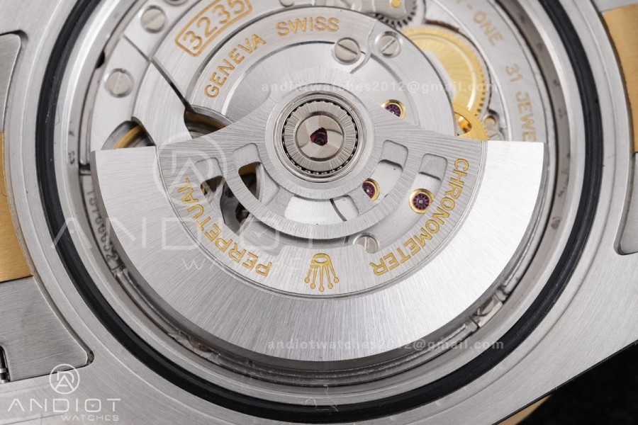 Submariner 41mm 126613 LB QF 1:1 Best Edition 904L SS/YG Case and Bracelet Blue Dial QF3235