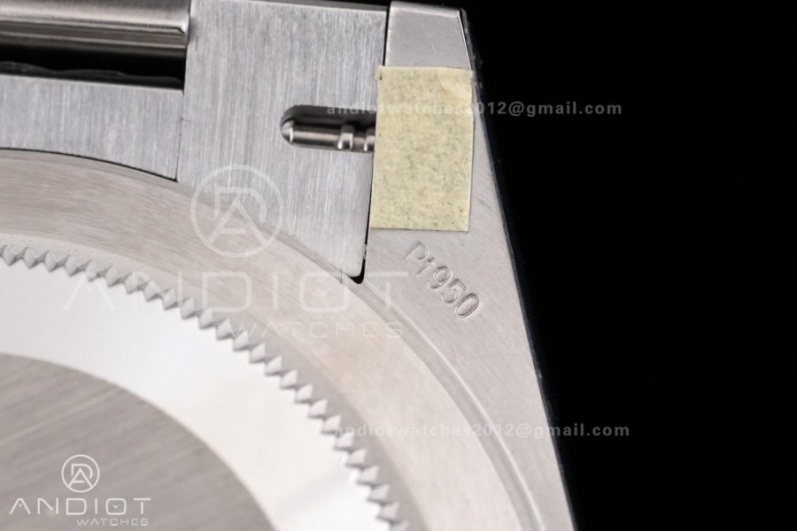 DayDate 40 228239 VSF 1:1 Best Edition Ice Blue Roman Dial on President Bracelet VS3255