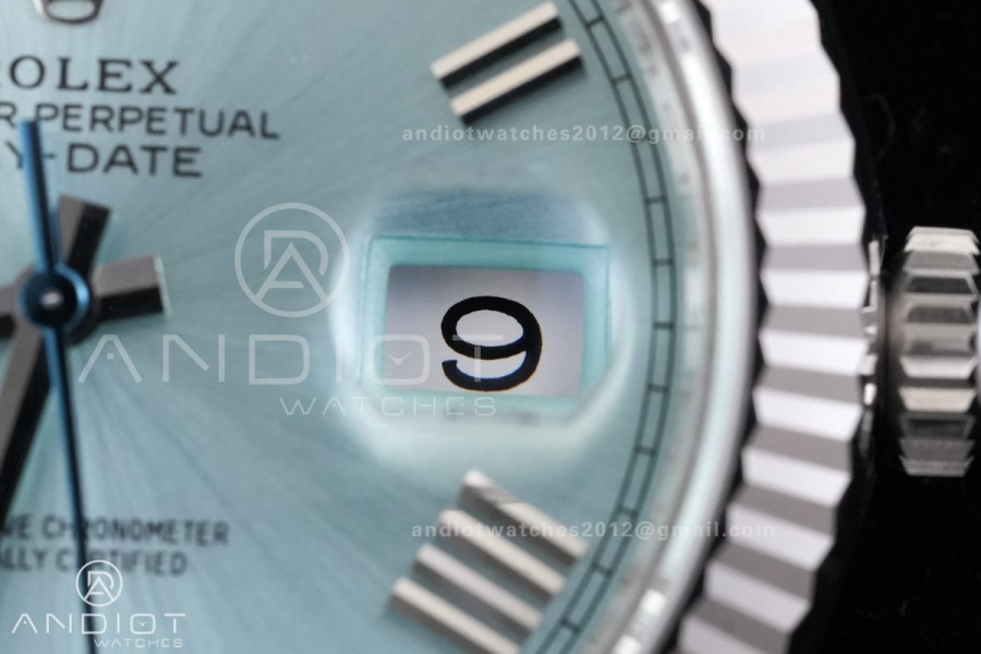 DayDate 40 228239 VSF 1:1 Best Edition Ice Blue Roman Dial on President Bracelet VS3255