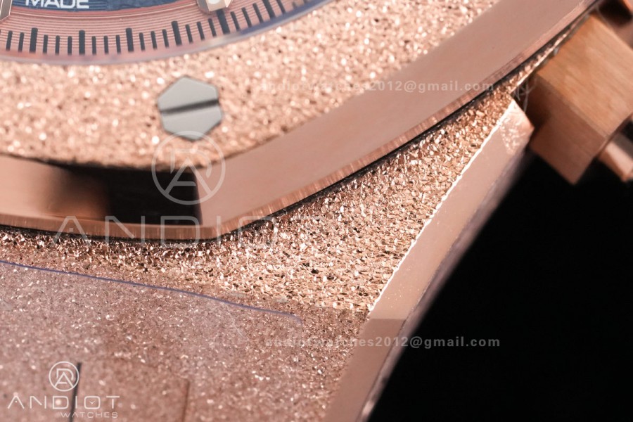 Royal Oak Chrono 26240 Frosted RG DDF 1:1 Best Edition Blue/RG Dial on RG Bracelet DD4401 Super Clone (SW Dial)