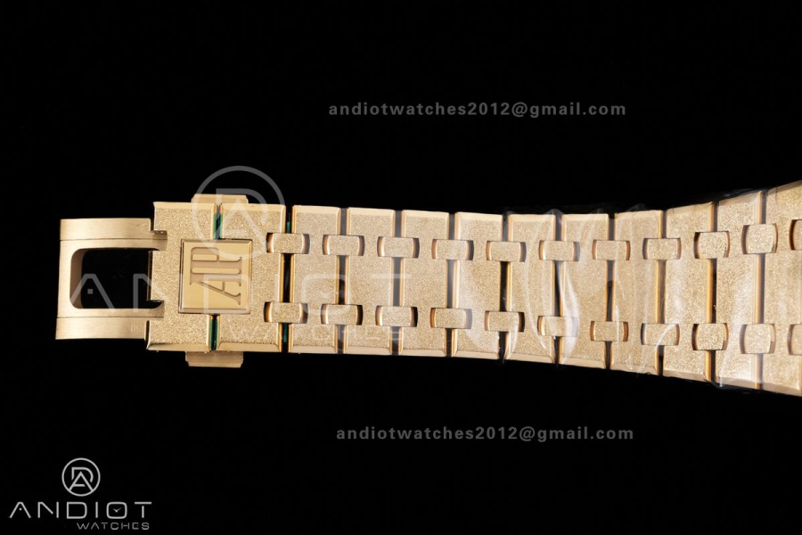 Royal Oak Chrono 26240 Frosted YG DDF 1:1 Best Edition YG/Black Dial on YG Bracelet DD4401 Super Clone (SW Dial)