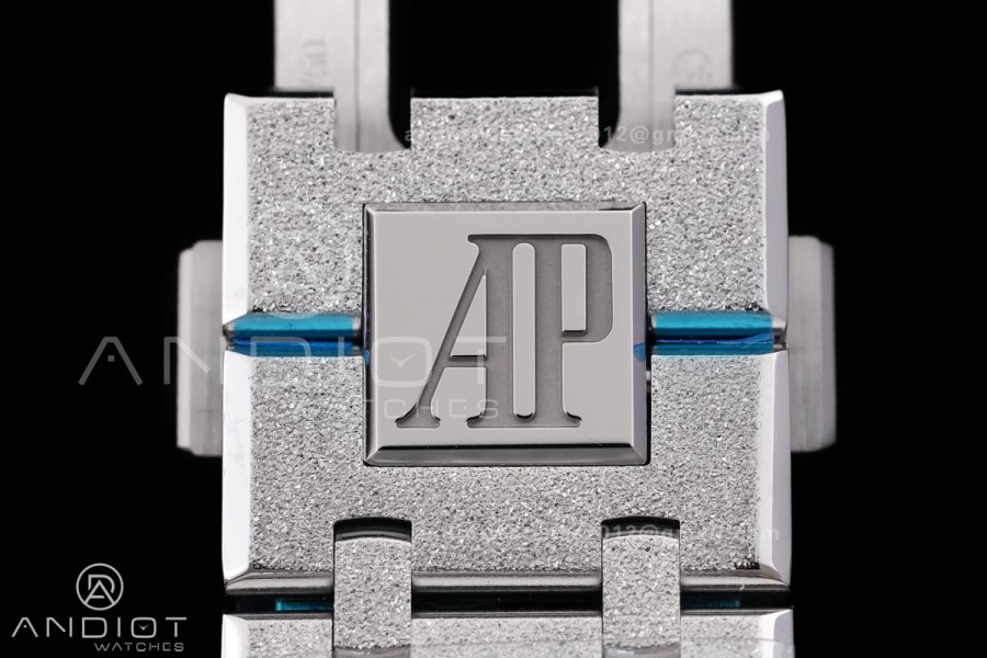 Royal Oak Chrono 26240 Frosted SS DDF 1:1 Best Edition Black/White Dial on SS Bracelet DD4401 Super Clone (SW Dial)