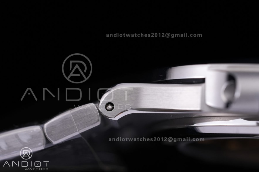 Nautilus 5711/1A SS VF 1:1 Best Edition Blue Textured Dial On SS Bracelet Super Clone 324