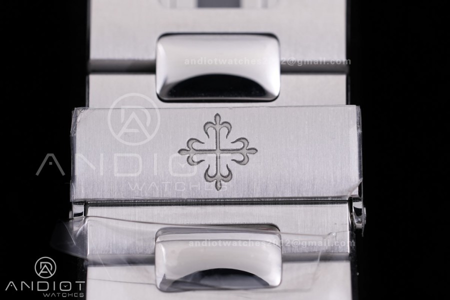 Nautilus 5711/1A SS VF 1:1 Best Edition Blue Textured Dial On SS Bracelet Super Clone 324