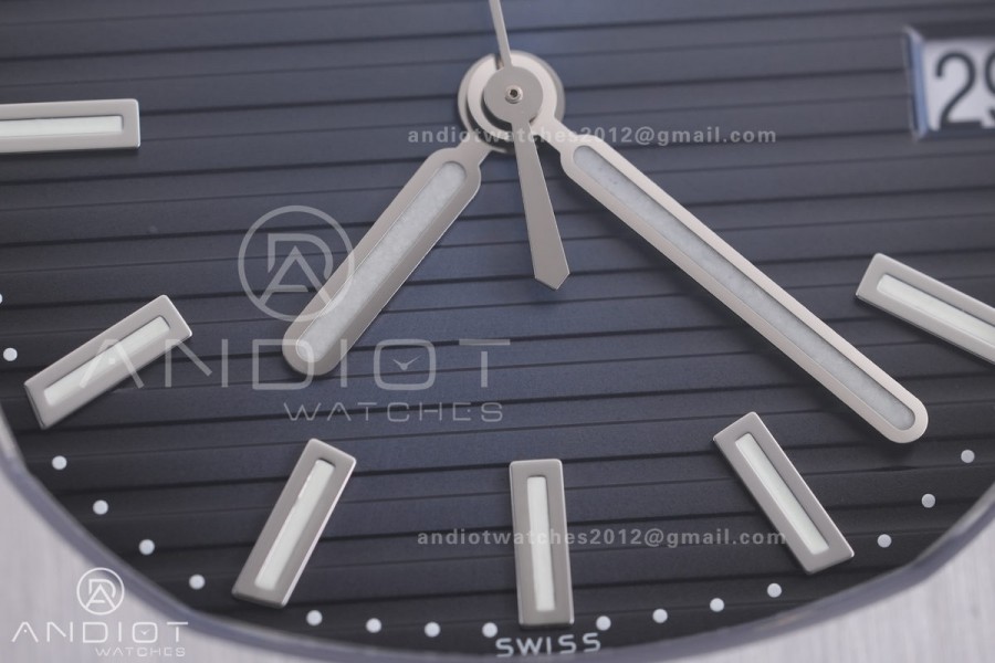 Nautilus 5711/1A SS VF 1:1 Best Edition Blue Textured Dial On SS Bracelet Super Clone 324