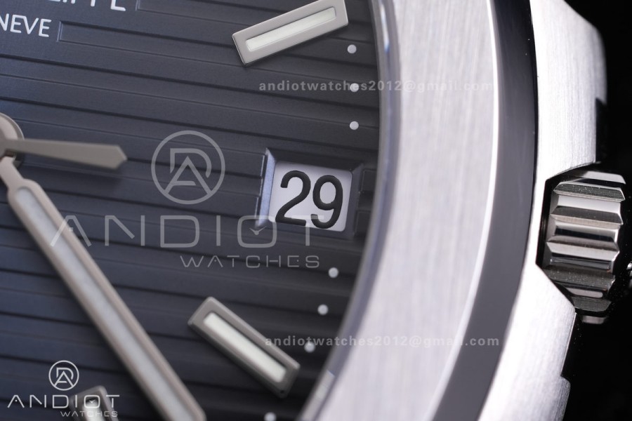 Nautilus 5711/1A SS VF 1:1 Best Edition Blue Textured Dial On SS Bracelet Super Clone 324