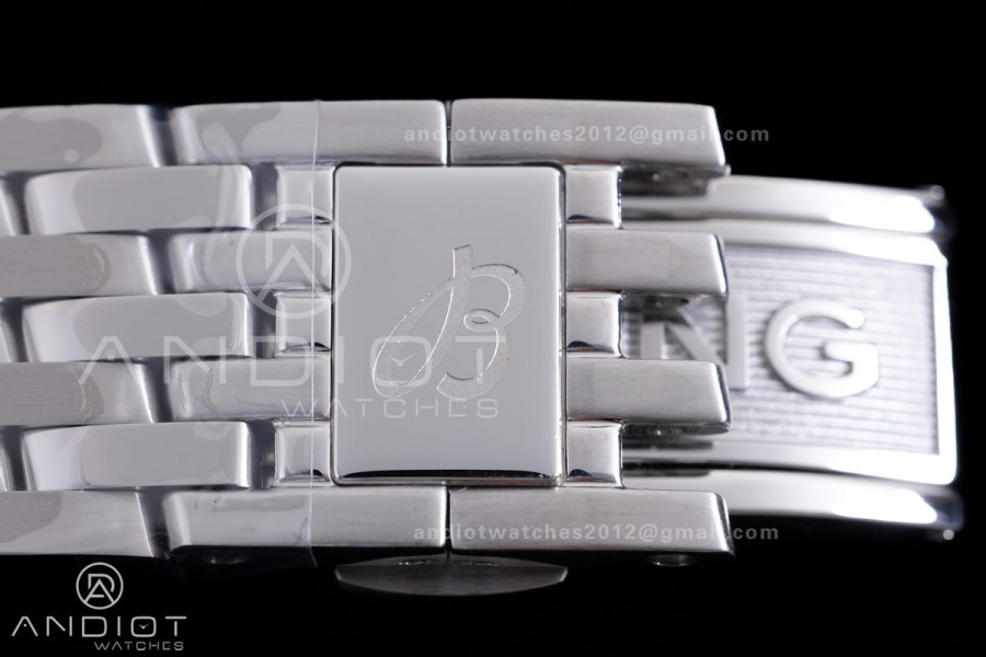 Navitimer B01 SS 43mm BLS 1:1 Best Edition Ice Blue Dial Black Subdial on SS Bracelet A7750