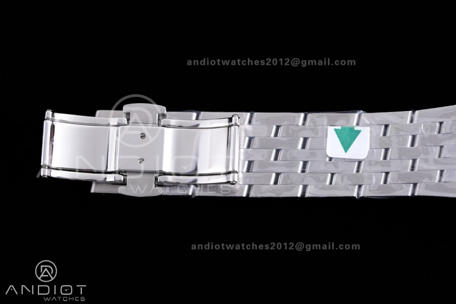 Navitimer B01 SS 43mm BLS 1:1 Best Edition Green Dial Black Subdial on SS Bracelet A7750