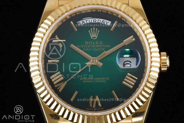 DayDate 40mm 904L Flt Wt YG/YG O-Grn/Rm KF VR3255