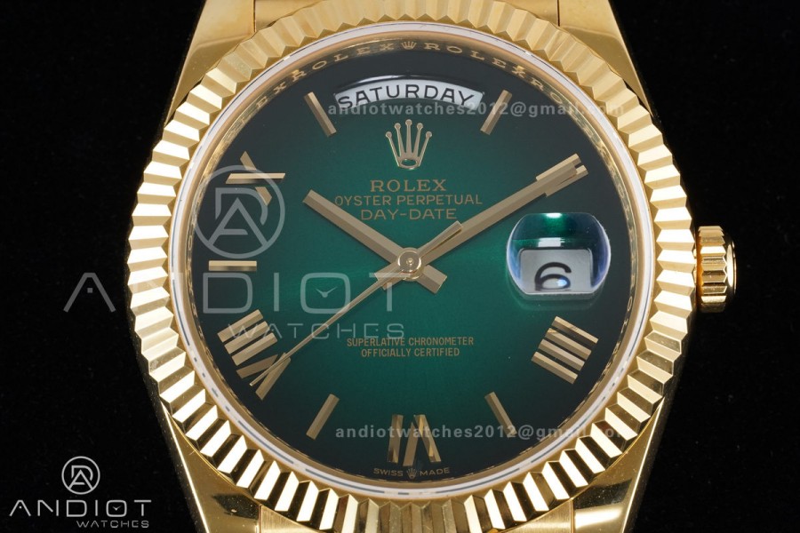 DayDate 40mm 904L Flt Wt YG/YG O-Grn/Rm KF VR3255