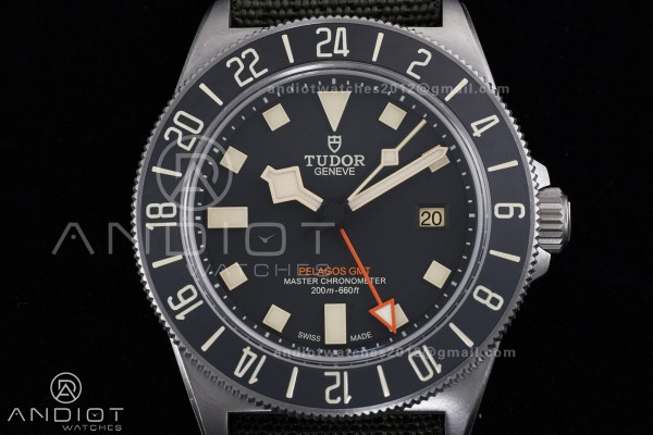 Pelagos FXD GMT 42mm TI/NY Black M+F Asia 2836