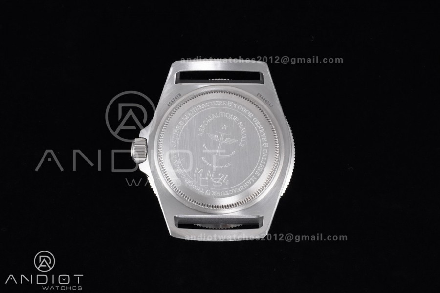 Pelagos FXD GMT 42mm TI/NY Black M+F Asia 2836