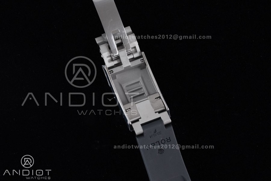 Daytona 126519 QF 1:1 Best Edition Black/Silver Diamonds Dial on Oysterflex Strap QF4131 V10 (Gain Weight)