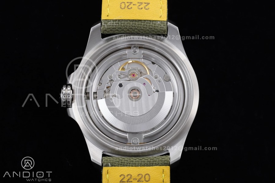 Avenger Chronometer 42mm SS BLSF 1:1 Best Edition Green Dial On Green Nylon Strap A2824