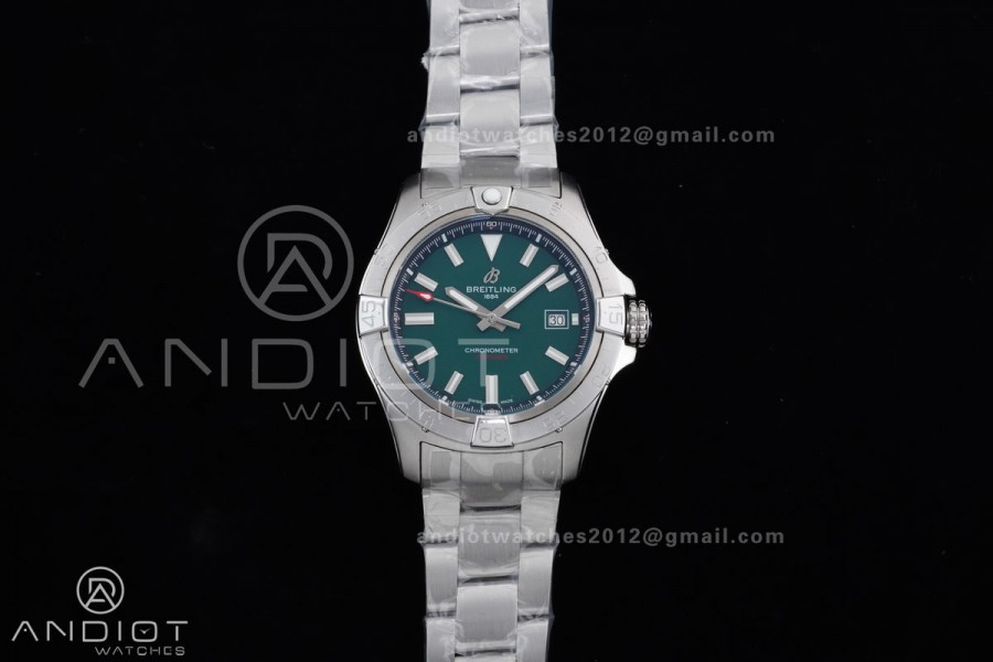 Avenger Chronometer 42mm SS BLSF 1:1 Best Version Green Dial On SS Bracelet A2824