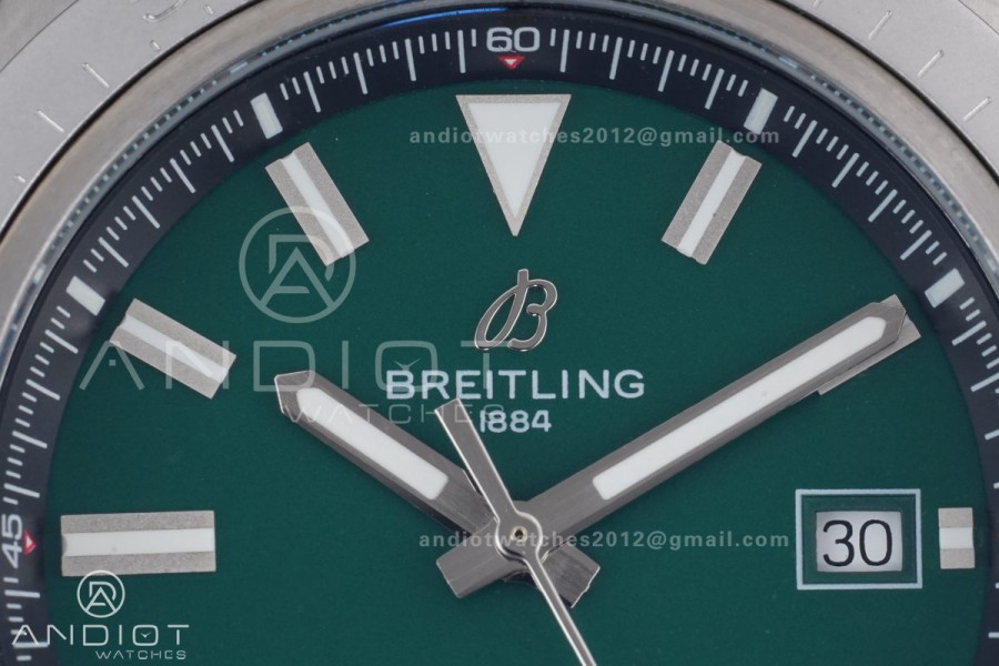 Avenger Chronometer 42mm SS BLSF 1:1 Best Version Green Dial On SS Bracelet A2824