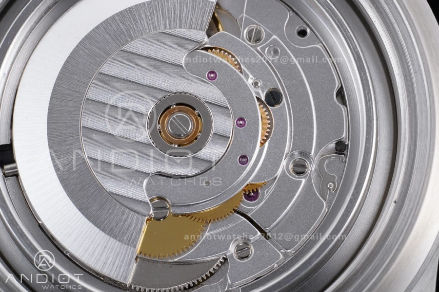 Avenger Chronometer 42mm SS BLSF 1:1 Best Edition Black Dial On Black Nylon Strap A2824