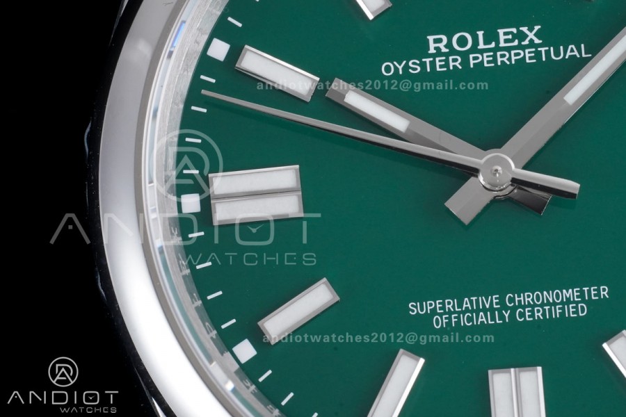 Oyster Perpetual 124300 41mm VSF 1:1 Best Edition 904L Steel Green Dial DD3230 V2