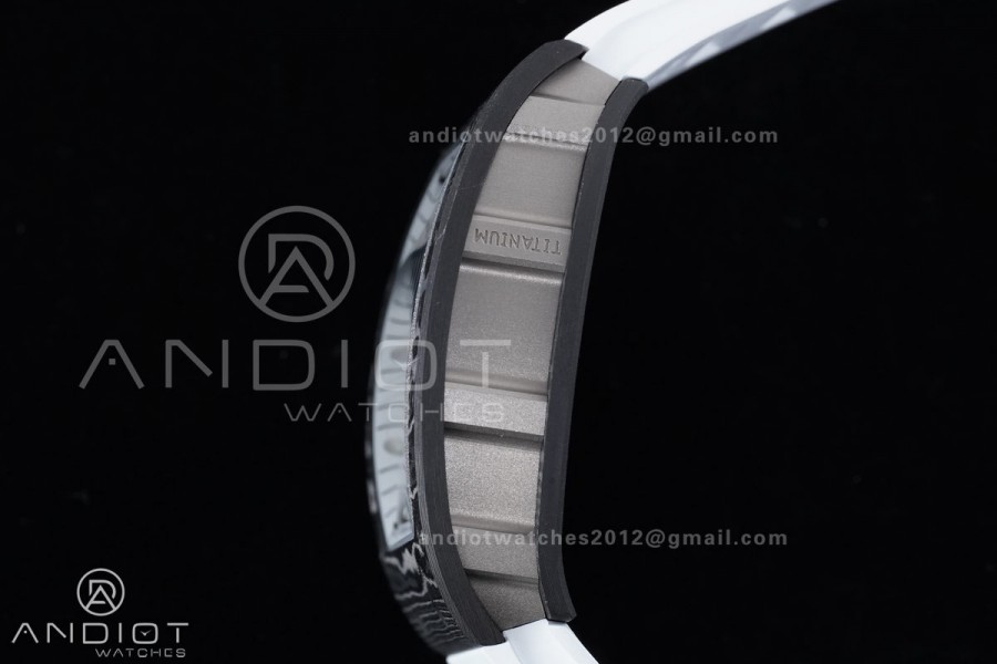 RM055 NTPT/Ti APSF 1:1 Best Edition White Inner Bezel White Crown on Rubber Strap RMUL2 Super Clone