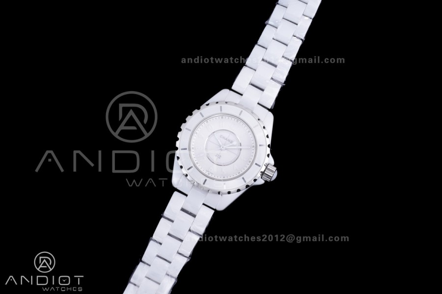 J12 33mm HTF 1:1 Best Edition White Korea Ceramic Cream Dial White Markers on Bracelet Swiss Quartz