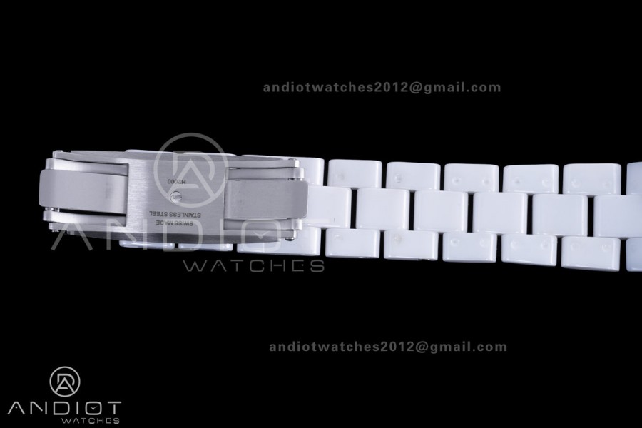 J12 33mm HTF 1:1 Best Edition White Korea Ceramic White MOP Dial  on Bracelet ETA Quartz