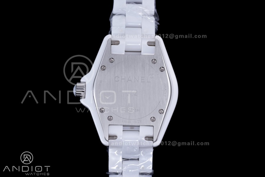 J12 33mm HTF 1:1 Best Edition White Korea Ceramic White MOP Dial  on Bracelet ETA Quartz