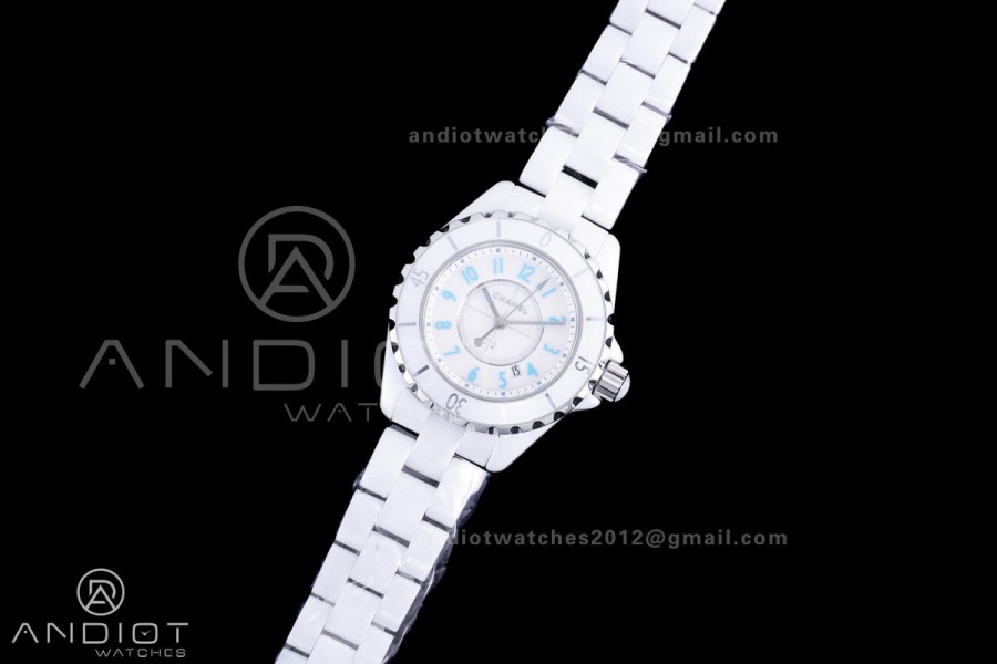 J12 33mm HTF 1:1 Best Edition White Korea Ceramic White Dial Blue Markers on Bracelet Swiss Quartz