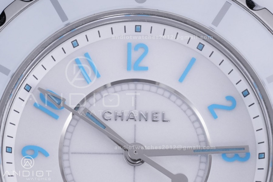 J12 33mm HTF 1:1 Best Edition White Korea Ceramic White Dial Blue Markers on Bracelet Swiss Quartz