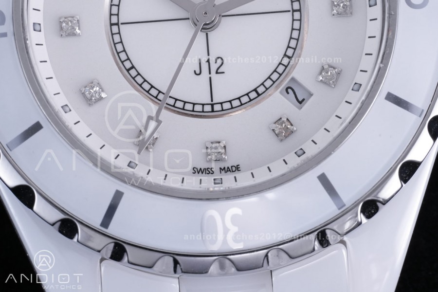 J12 33mm HTF 1:1 Best Edition White Korea Ceramic White Dial Diamond Markers on Bracelet Swiss Quartz