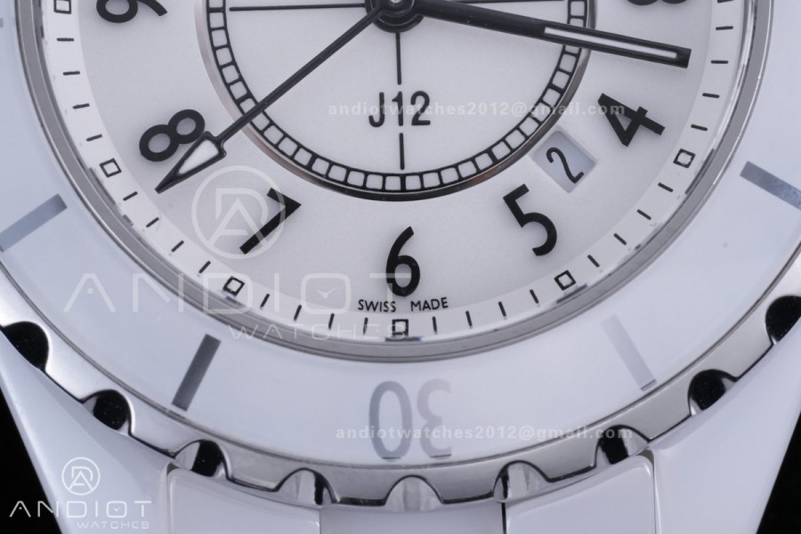 J12 33mm HTF 1:1 Best Edition White Korea Ceramic White Dial Black Markers on Bracelet Swiss Quartz